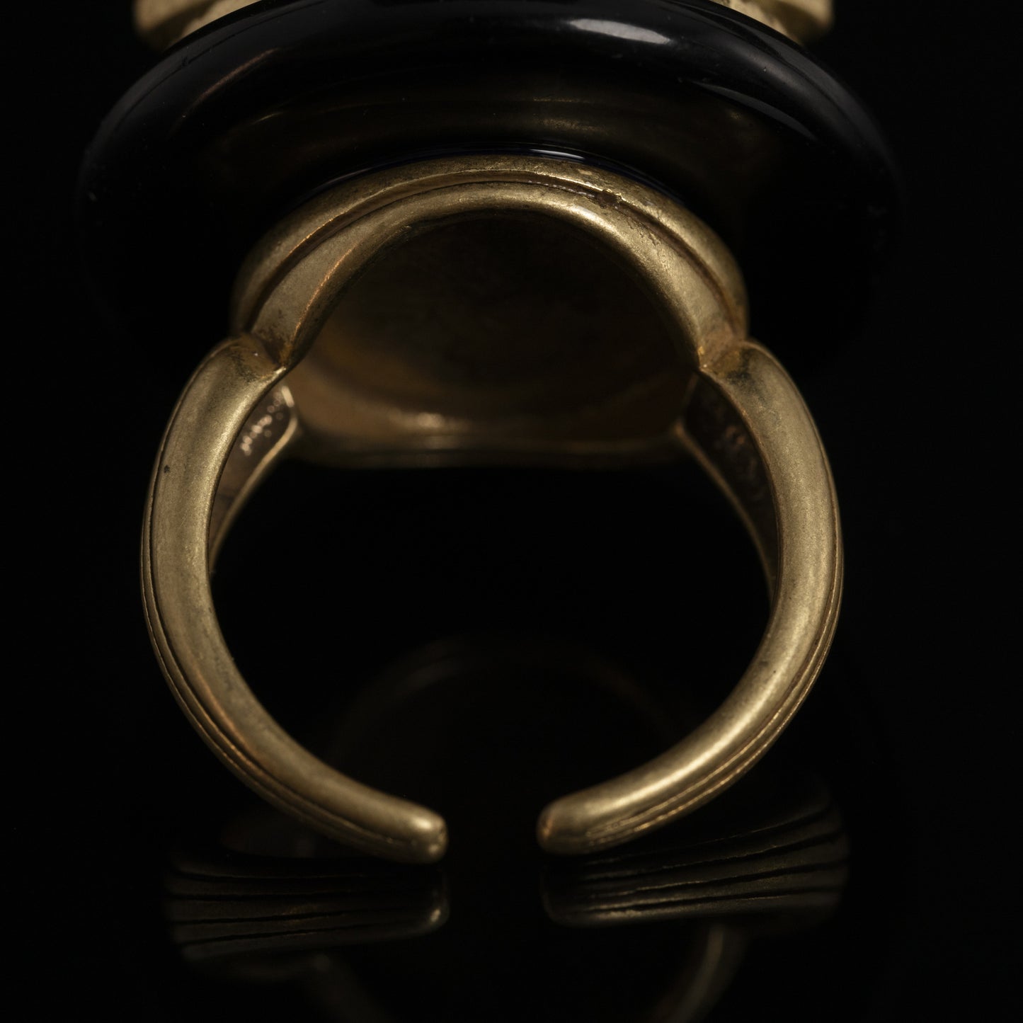 The Royal Bee Emblem Ring