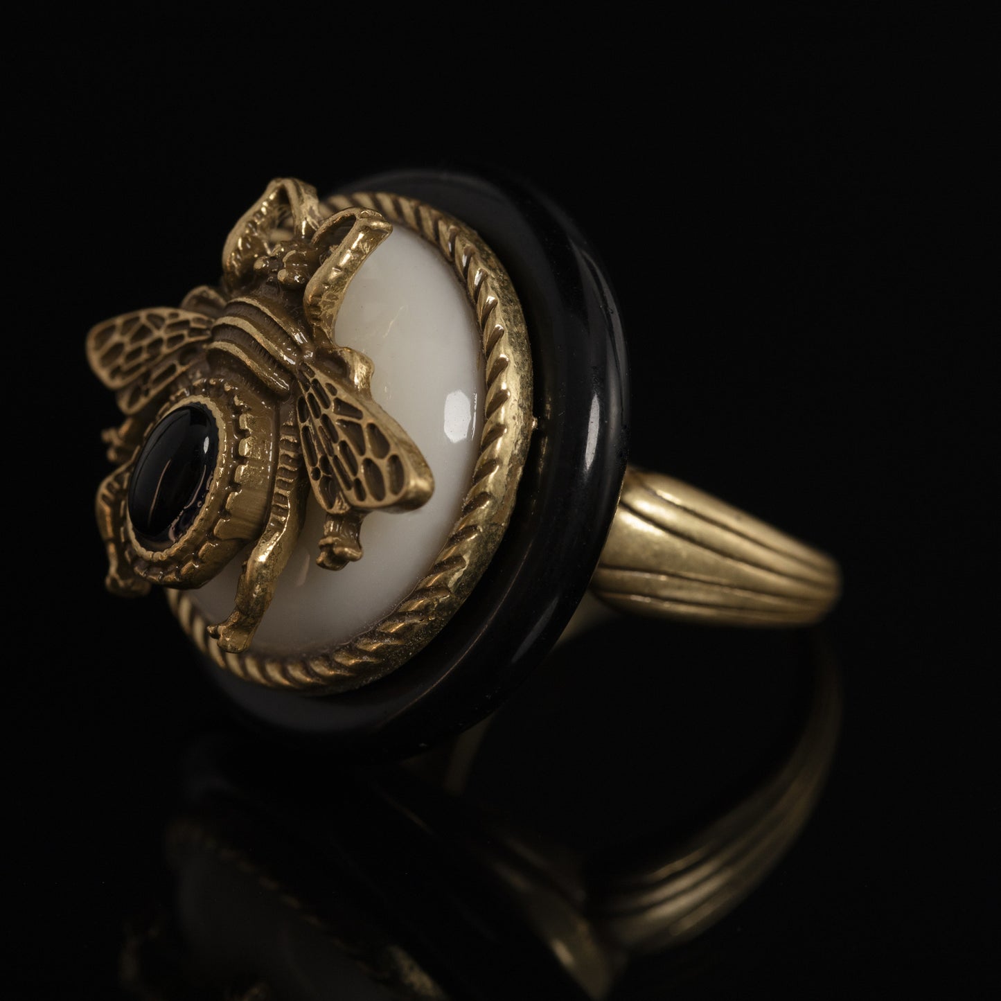 The Royal Bee Emblem Ring