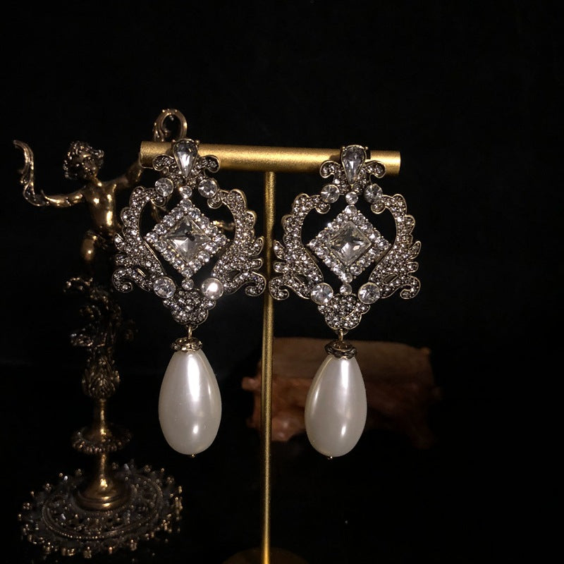 Vintage Royal Pearl & Crystal Jewelry Set