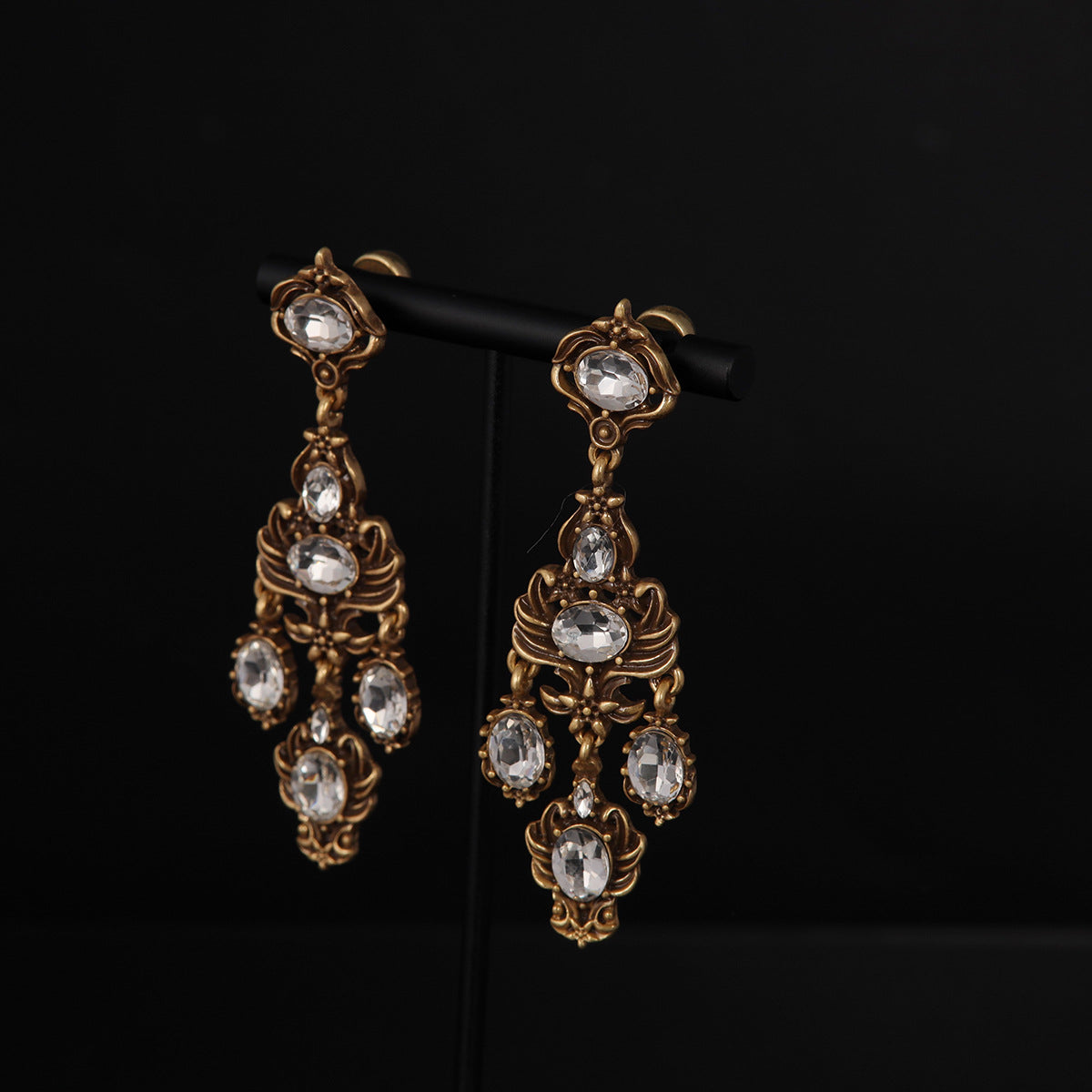 The White Crystal Pendant Earrings
