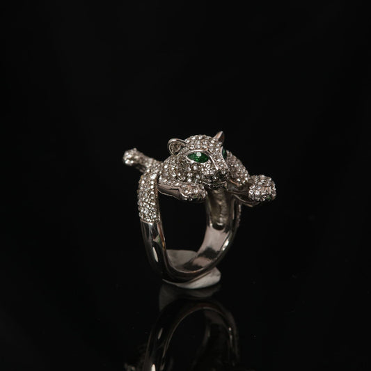 Emerald-Eyed Panther Ring