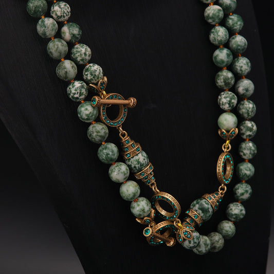 Green Pattern Stone Necklace