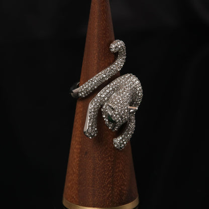 Emerald-Eyed Panther Ring