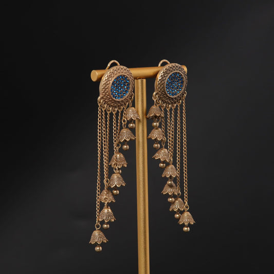 The Disc Tassel Earrings