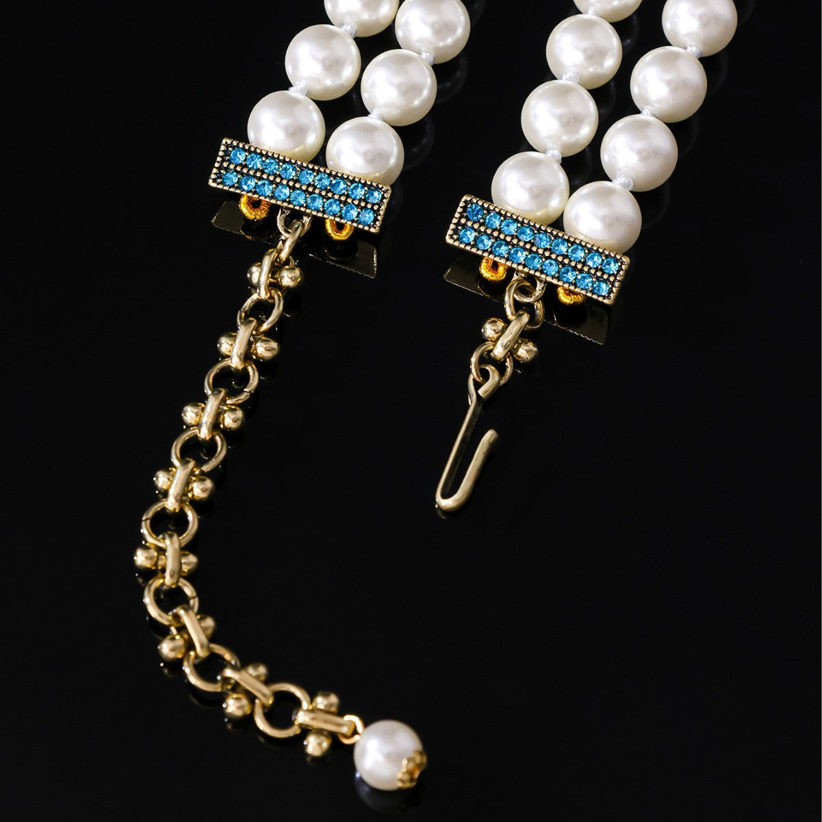 Royal Sapphire Peacock Pearl Necklace