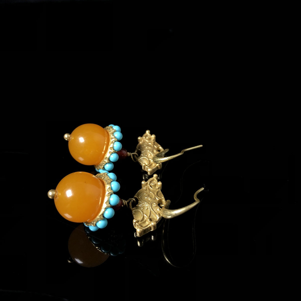 Golden Amber Turquoise Necklace Set
