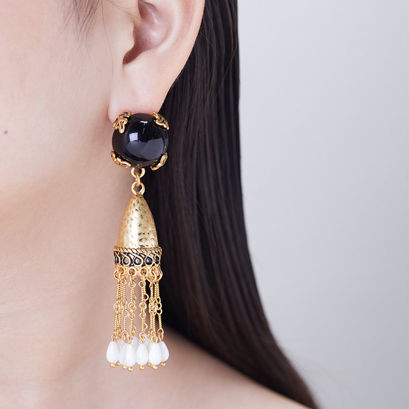 Tassel Cat’s Eye Stone Earrings