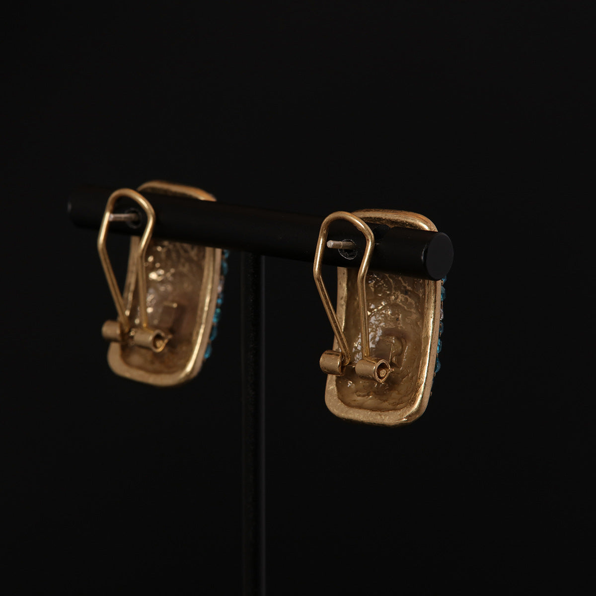 The Sapphire Starlight Earring