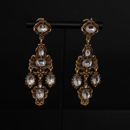 The White Crystal Pendant Earrings