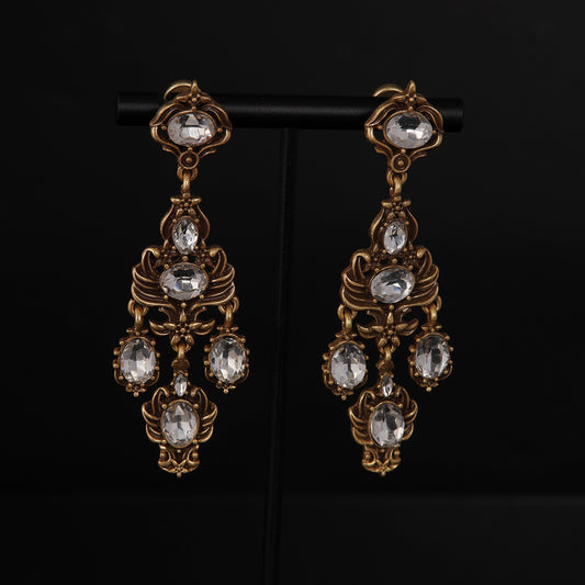 The White Crystal Pendant Earrings
