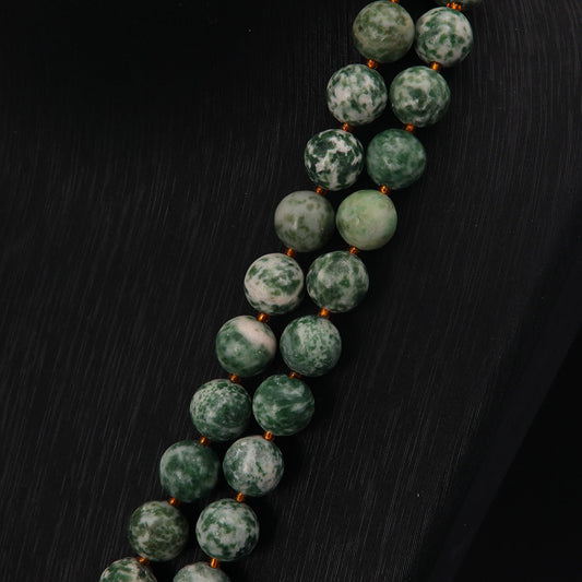 Green Pattern Stone Necklace