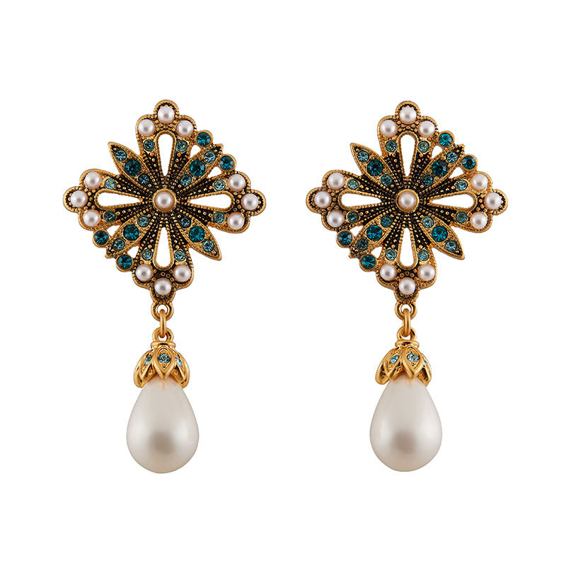 Vintage Pearl Drop Earrings