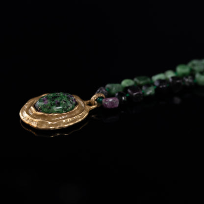 Verdant Relic Pendant Necklace