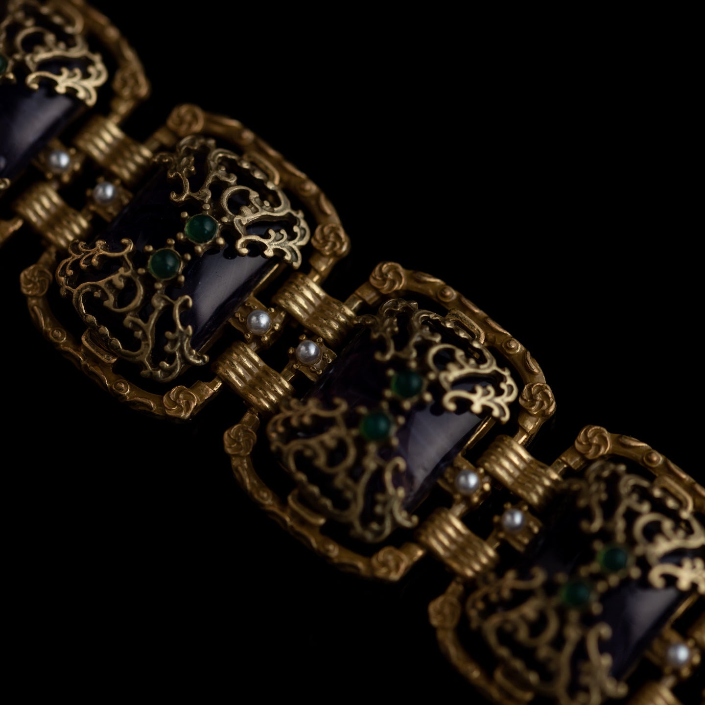 Golden Baroque Amethyst Jewelry Set