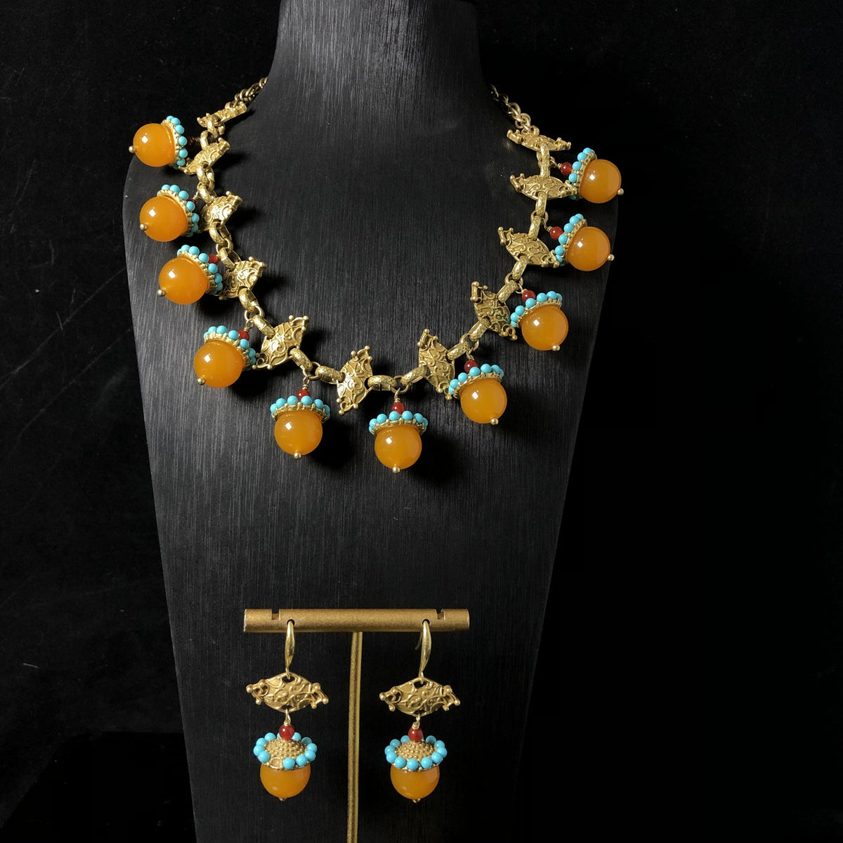 Golden Amber Turquoise Necklace Set