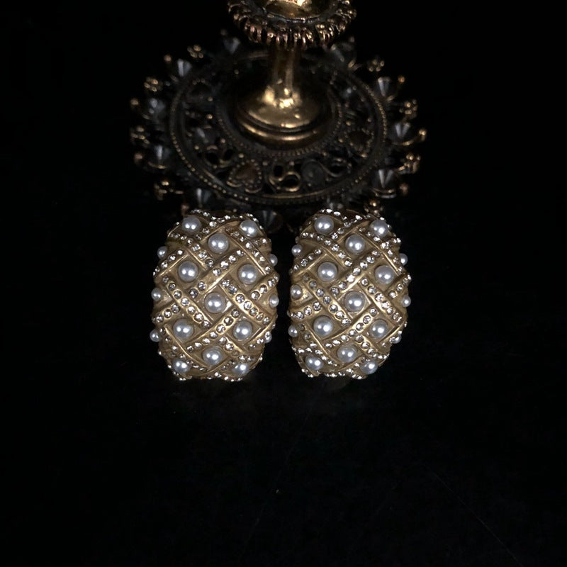 The Windsor Grace Jewelry Set